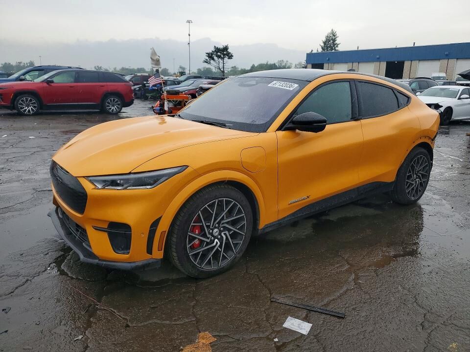 2021 FORD Mach-E