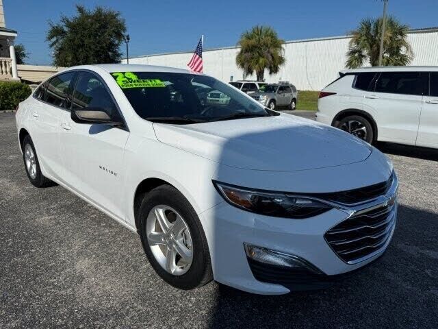 2024 CHEVROLET Malibu