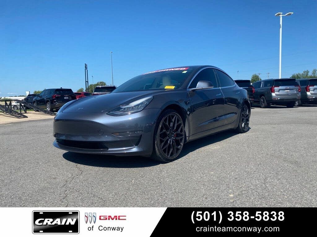 2019 TESLA Model 3