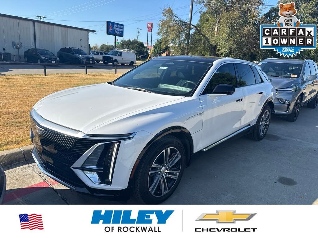 2024 CADILLAC Lyriq