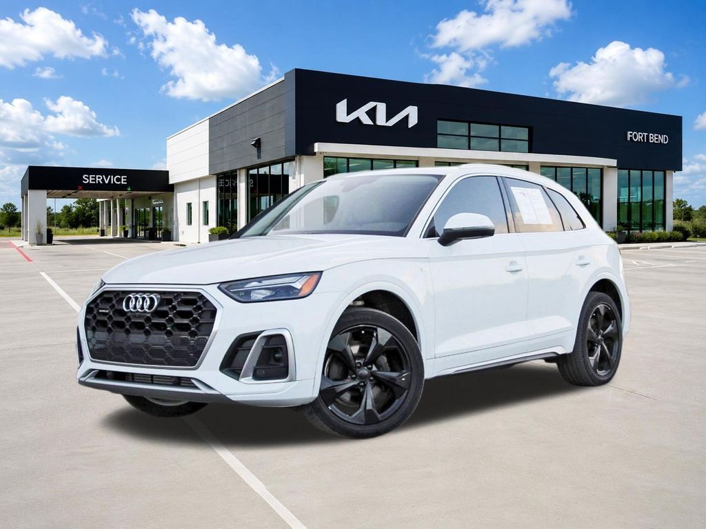2022 AUDI Q5
