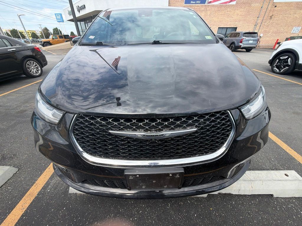 2025 CHRYSLER Pacifica