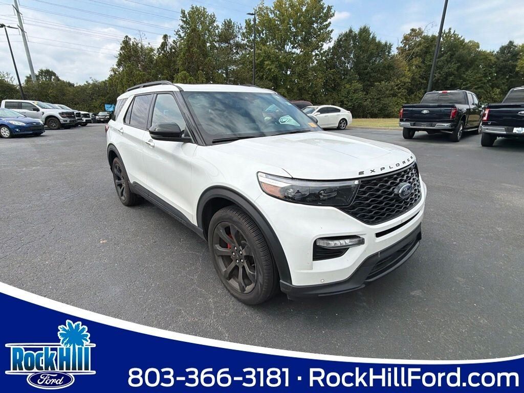 2023 FORD Explorer