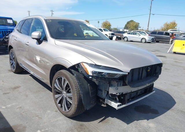 2023 VOLVO XC60