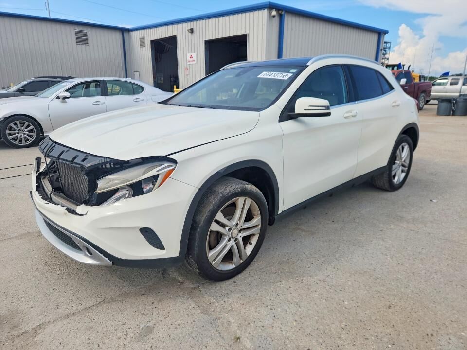 2017 MERCEDES-BENZ GLA-Class