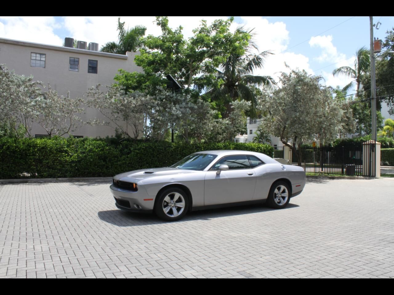 2016 DODGE Challenger