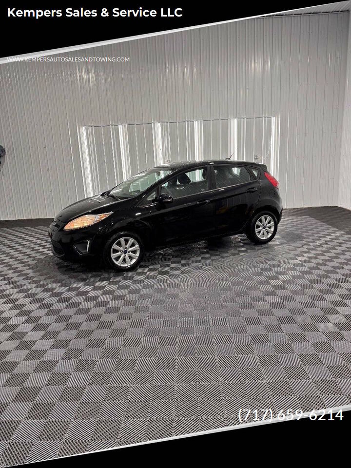 2013 FORD Fiesta