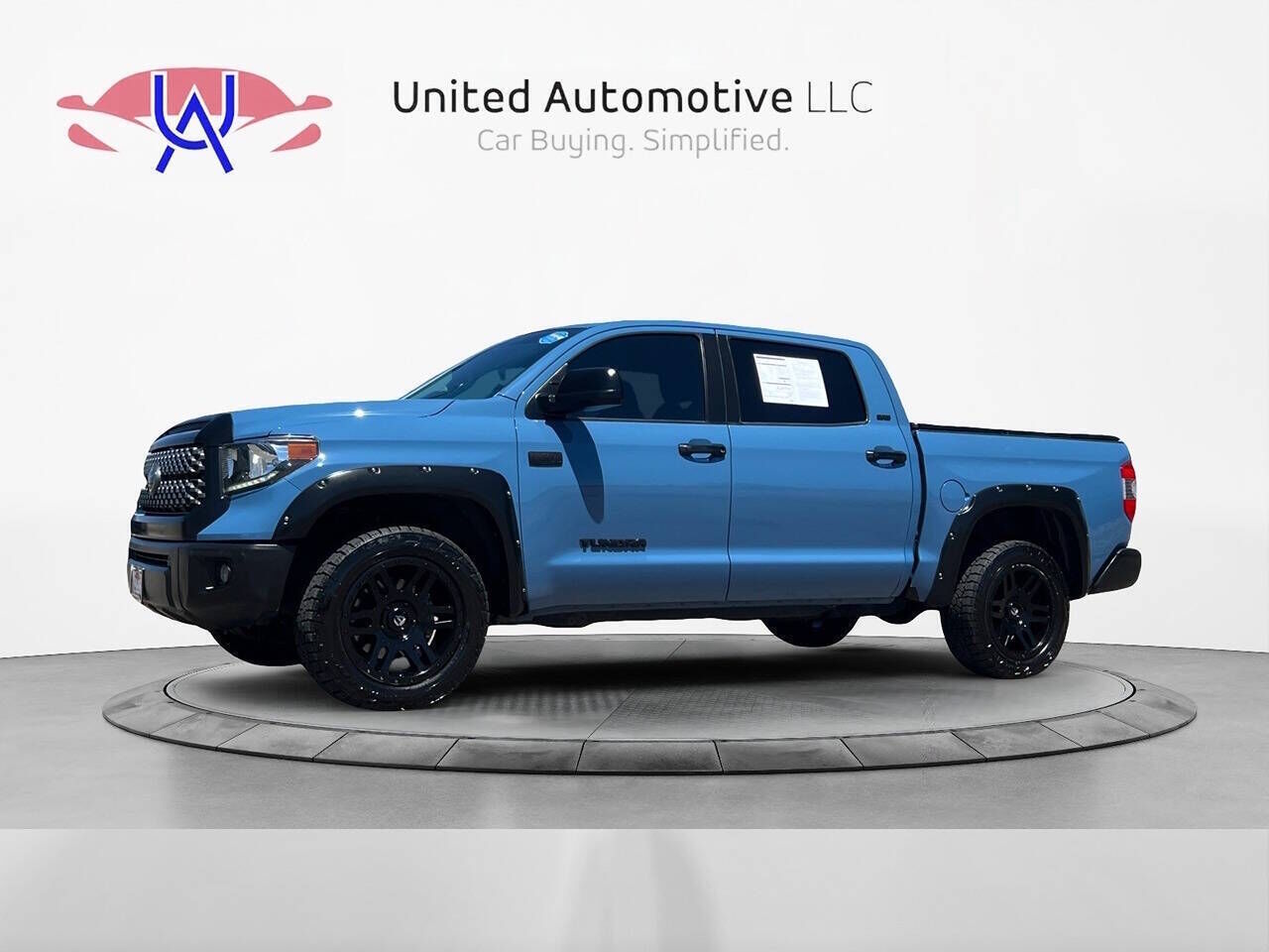 2020 TOYOTA Tundra