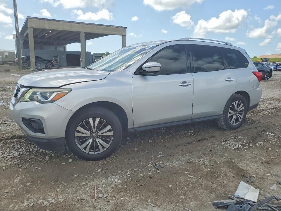 2018 NISSAN Pathfinder
