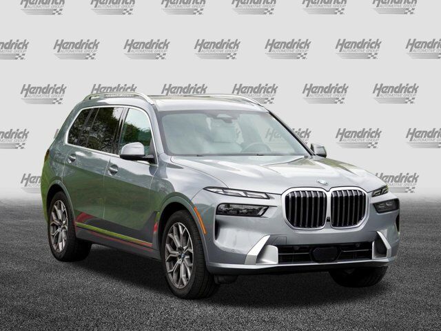2025 BMW X7