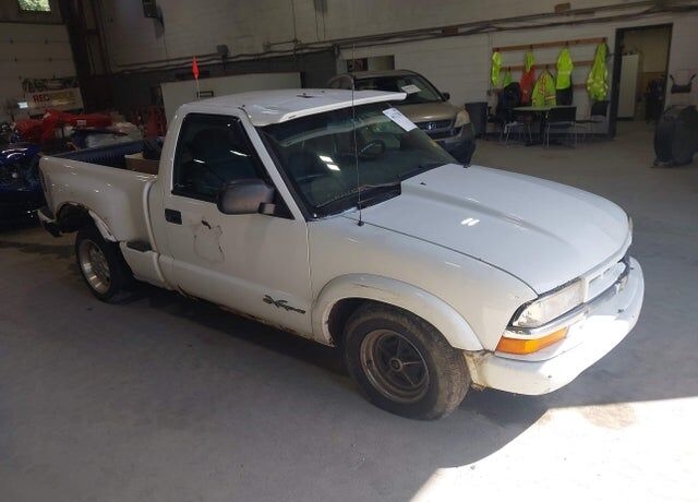 2000 CHEVROLET S-10 Pickup