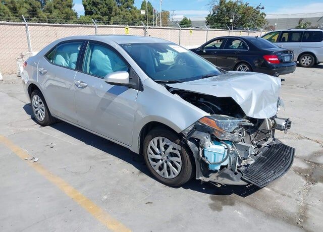 2018 TOYOTA Corolla