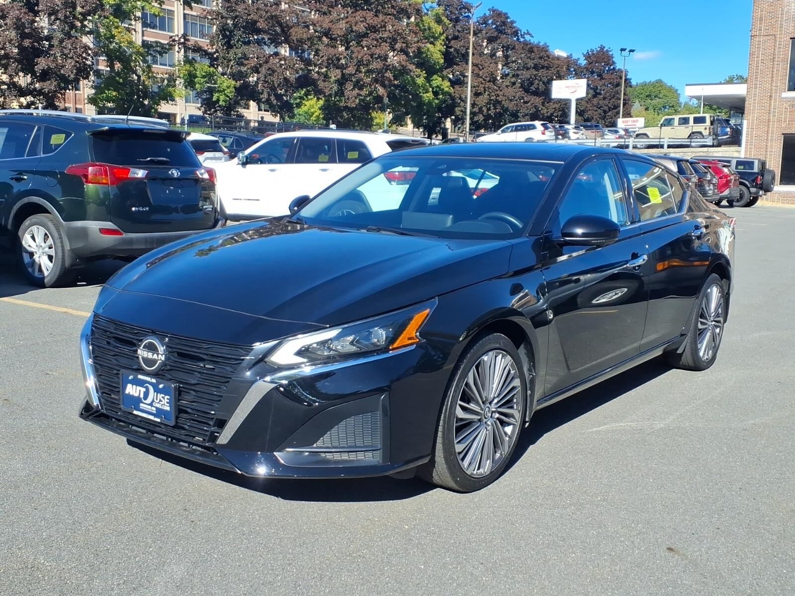 2023 NISSAN Altima