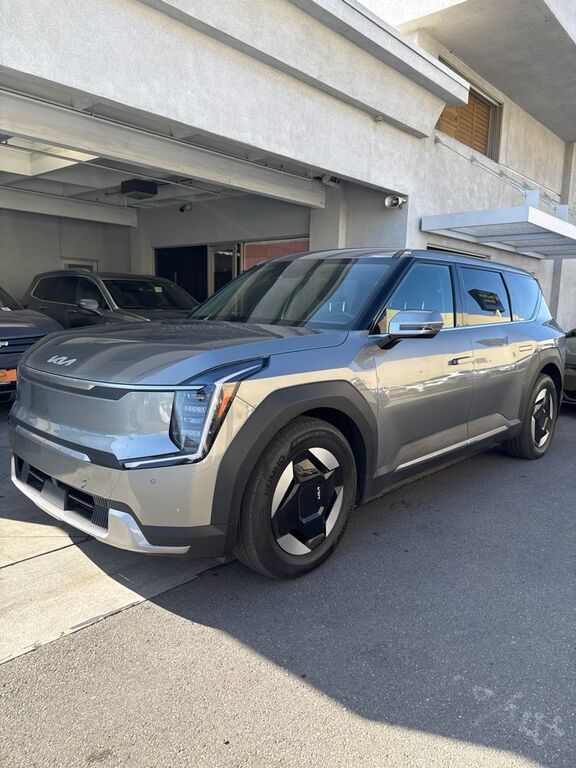 2024 KIA EV9