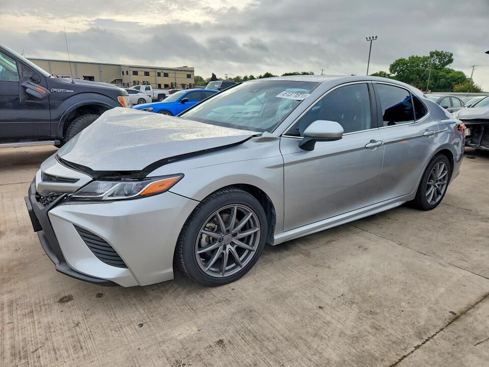 2019 TOYOTA Camry