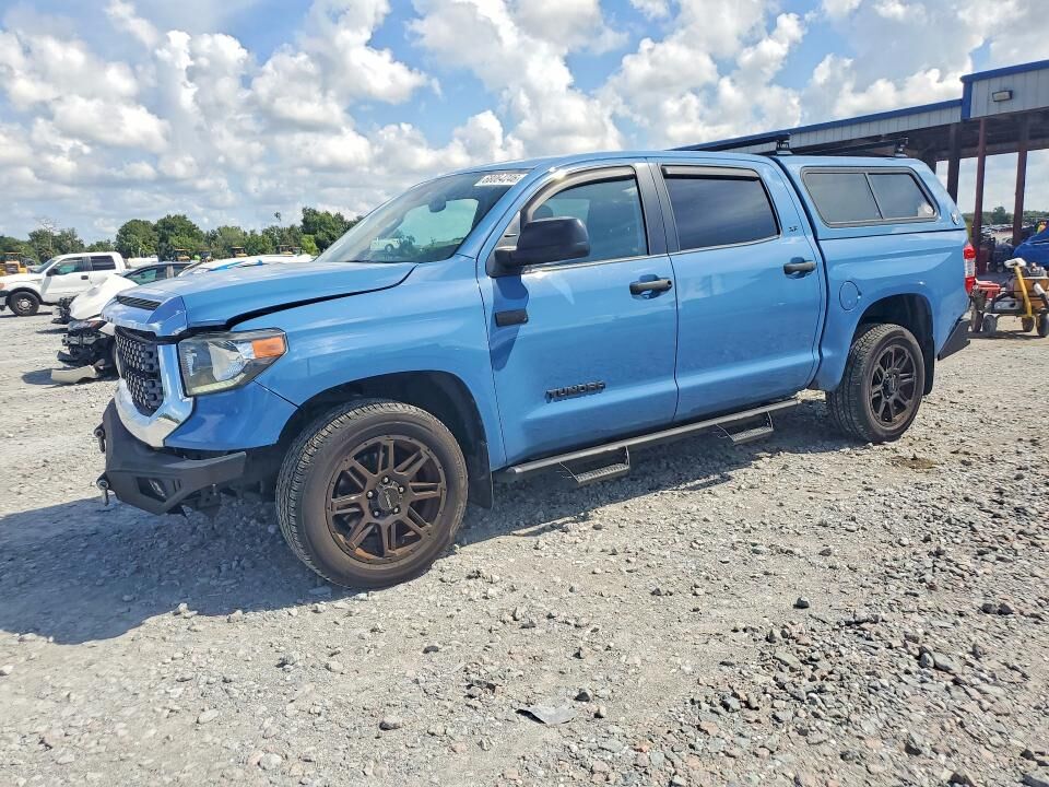 2020 TOYOTA Tundra