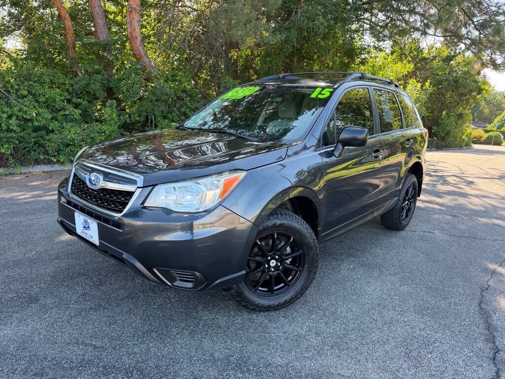 2015 SUBARU Forester