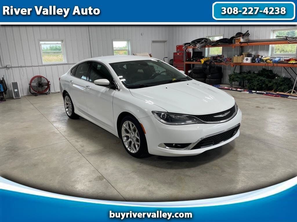 2015 CHRYSLER 200