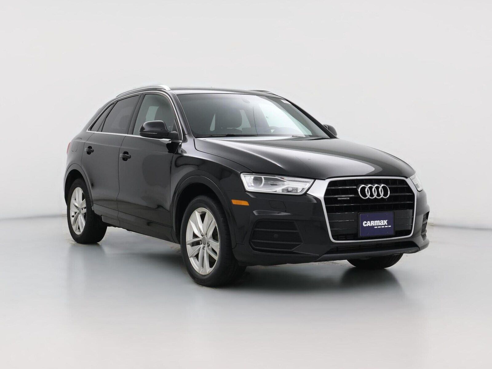 2016 AUDI Q3