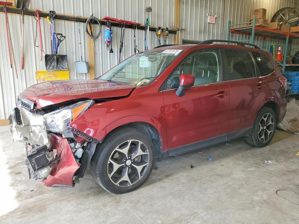 2015 SUBARU Forester