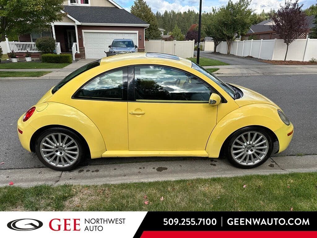 2010 VOLKSWAGEN Beetle