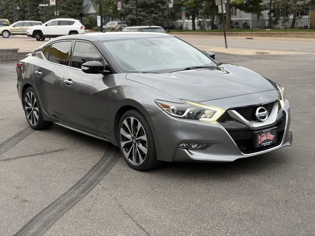 2016 NISSAN Maxima