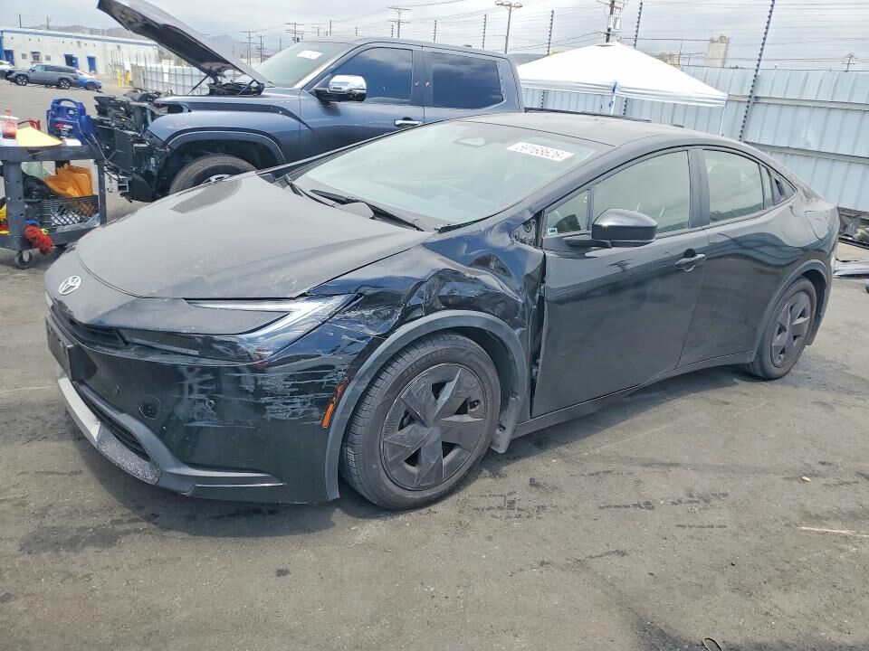 2024 TOYOTA Prius