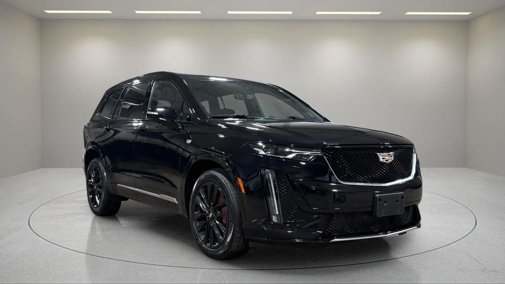2022 CADILLAC XT6