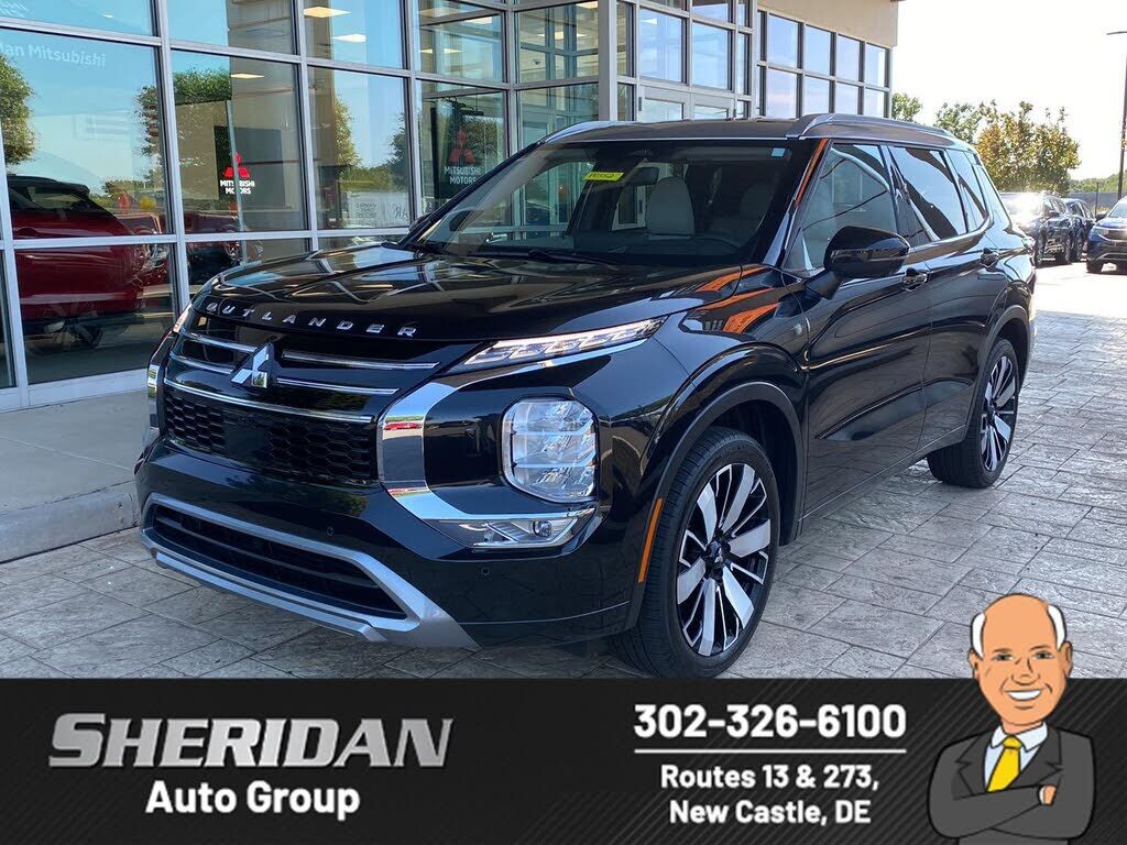 2025 MITSUBISHI Outlander