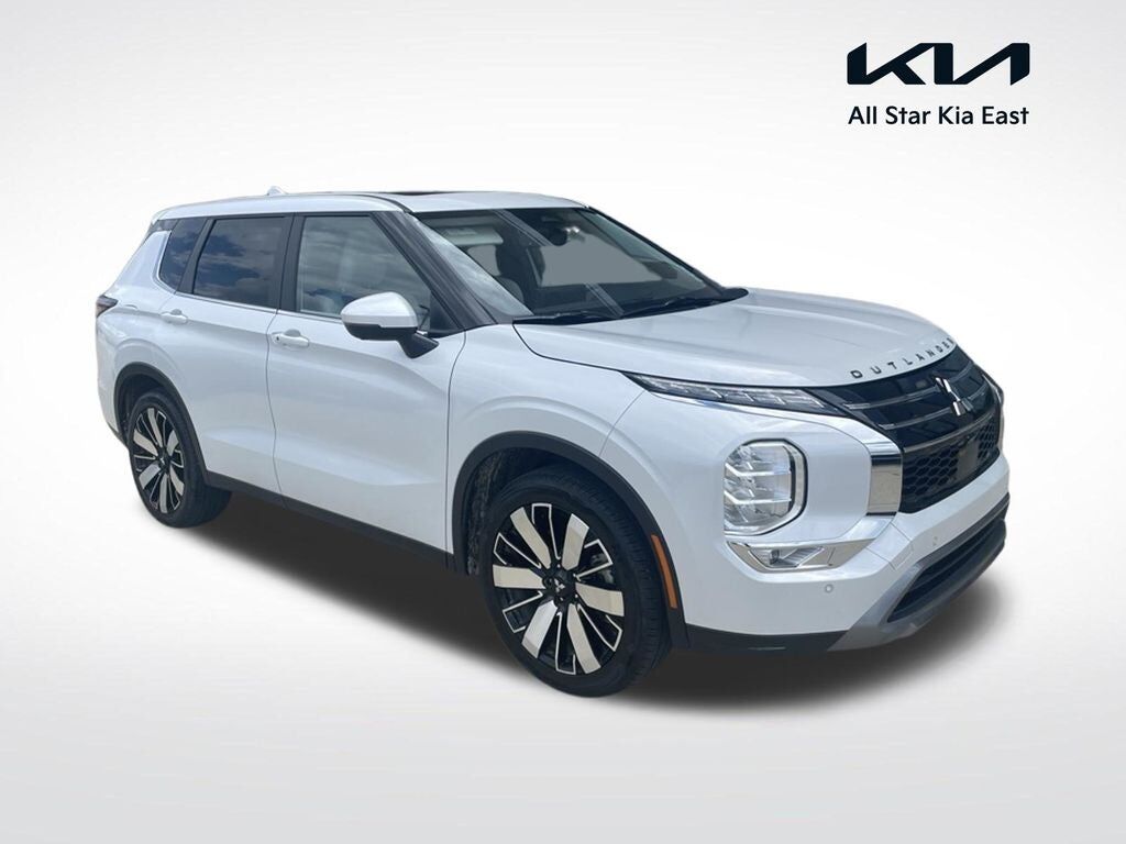 2026 MITSUBISHI Outlander