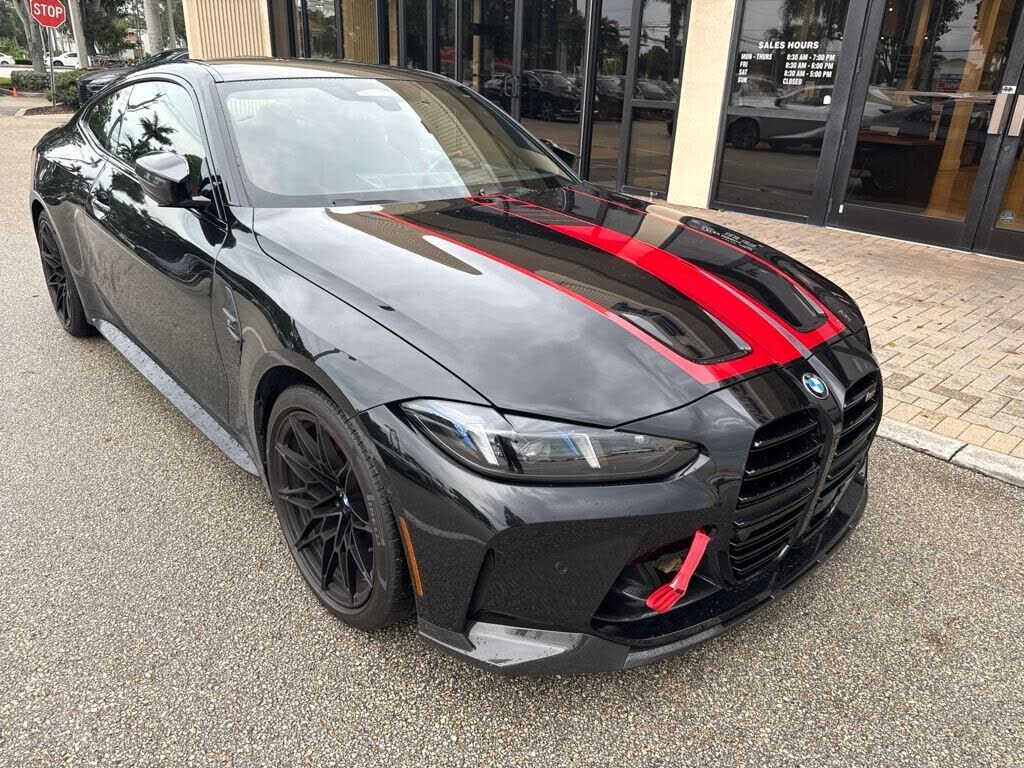 2025 BMW M4