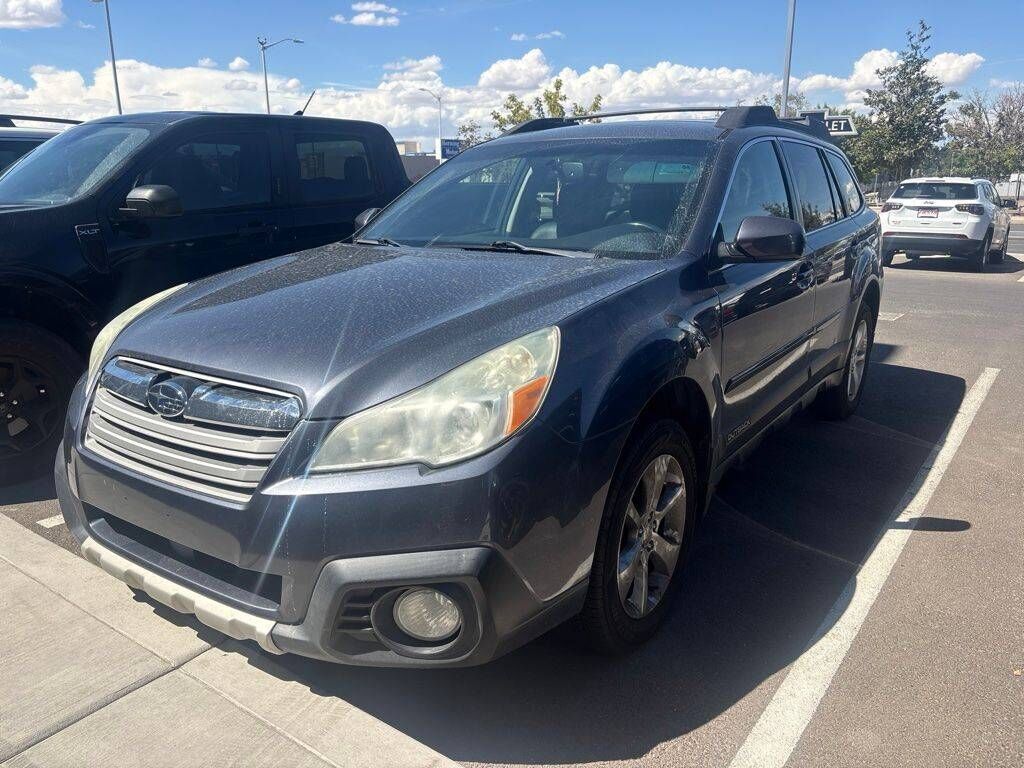 2014 SUBARU Outback