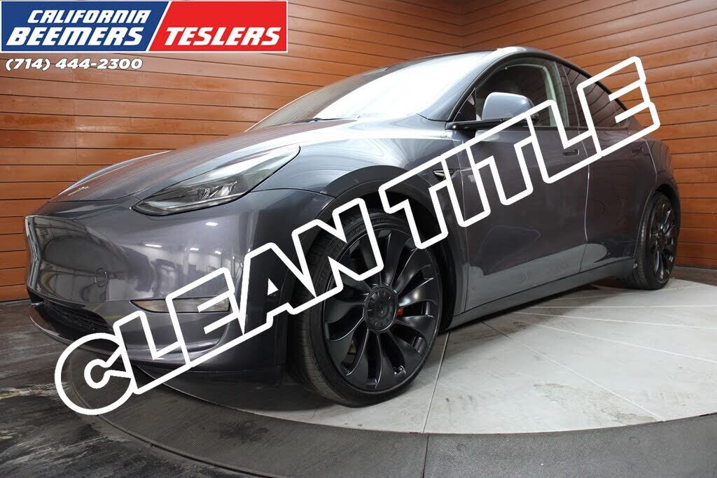 2023 TESLA Model Y