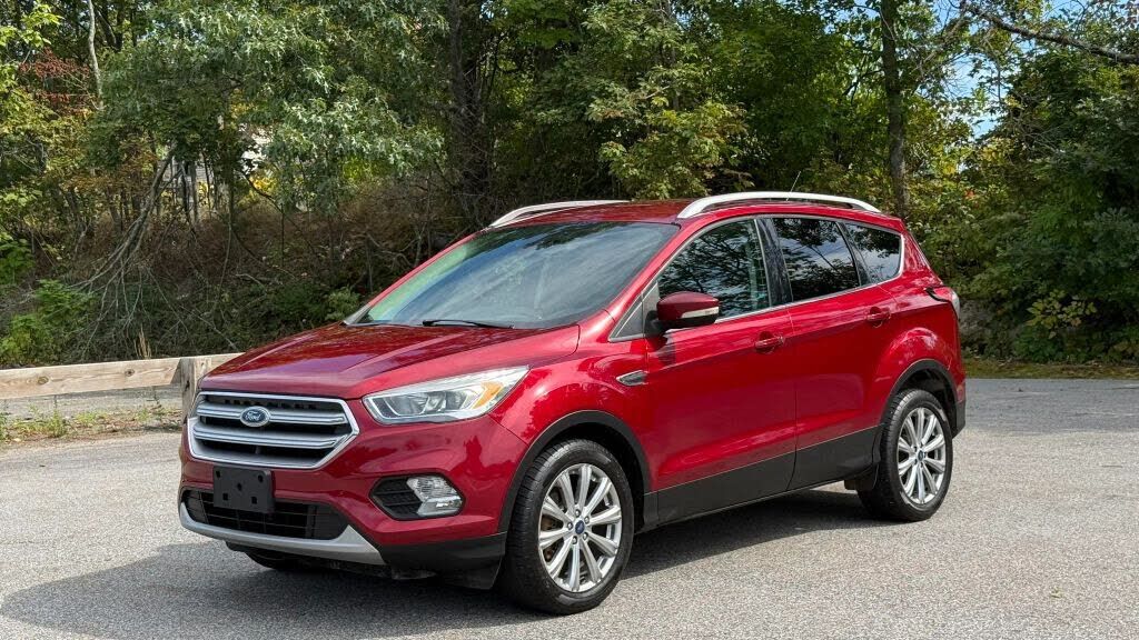 2017 FORD Escape