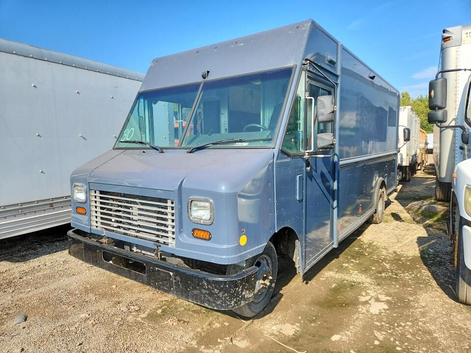 2019 FORD E-450