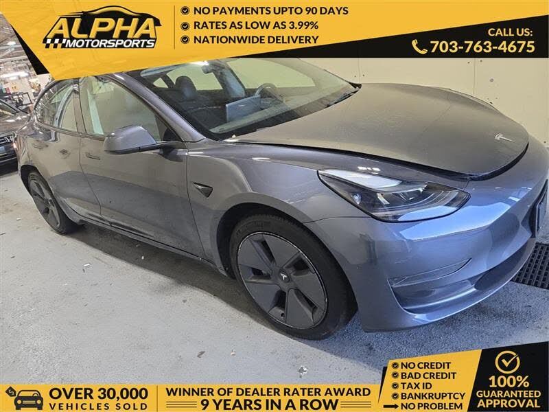 2023 TESLA Model 3