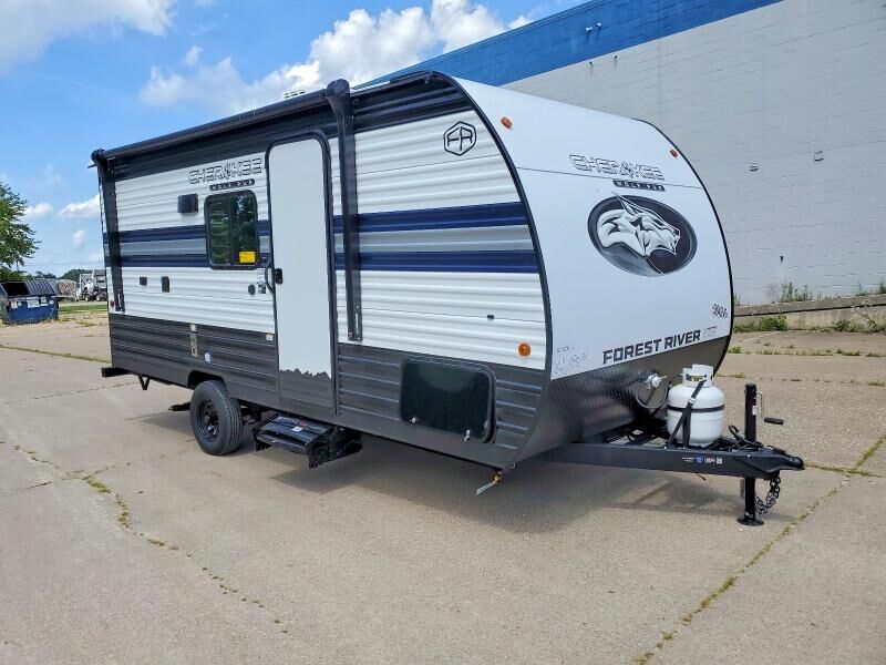 2027 FOREST RIVER Cherokee