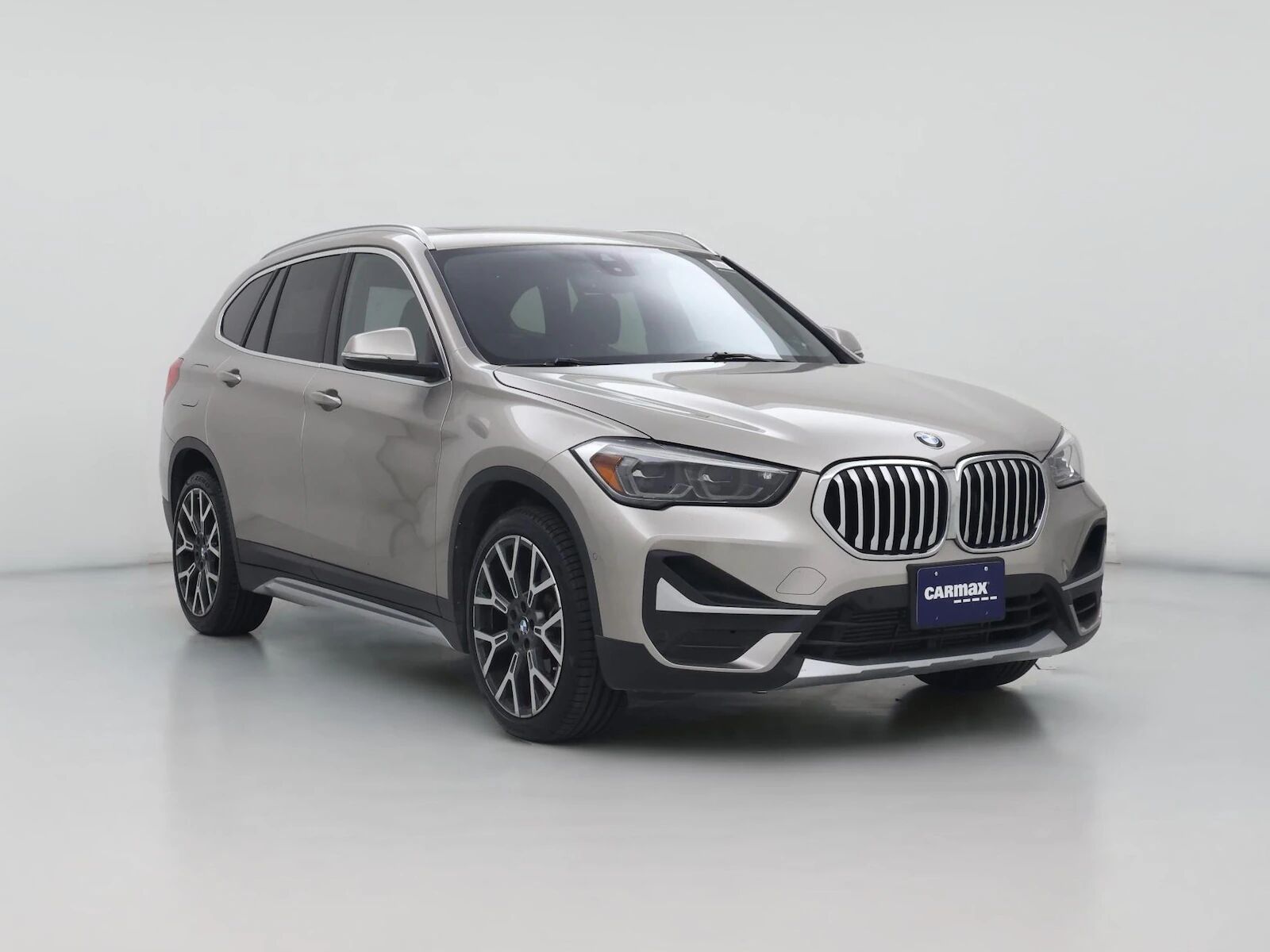 2022 BMW X1