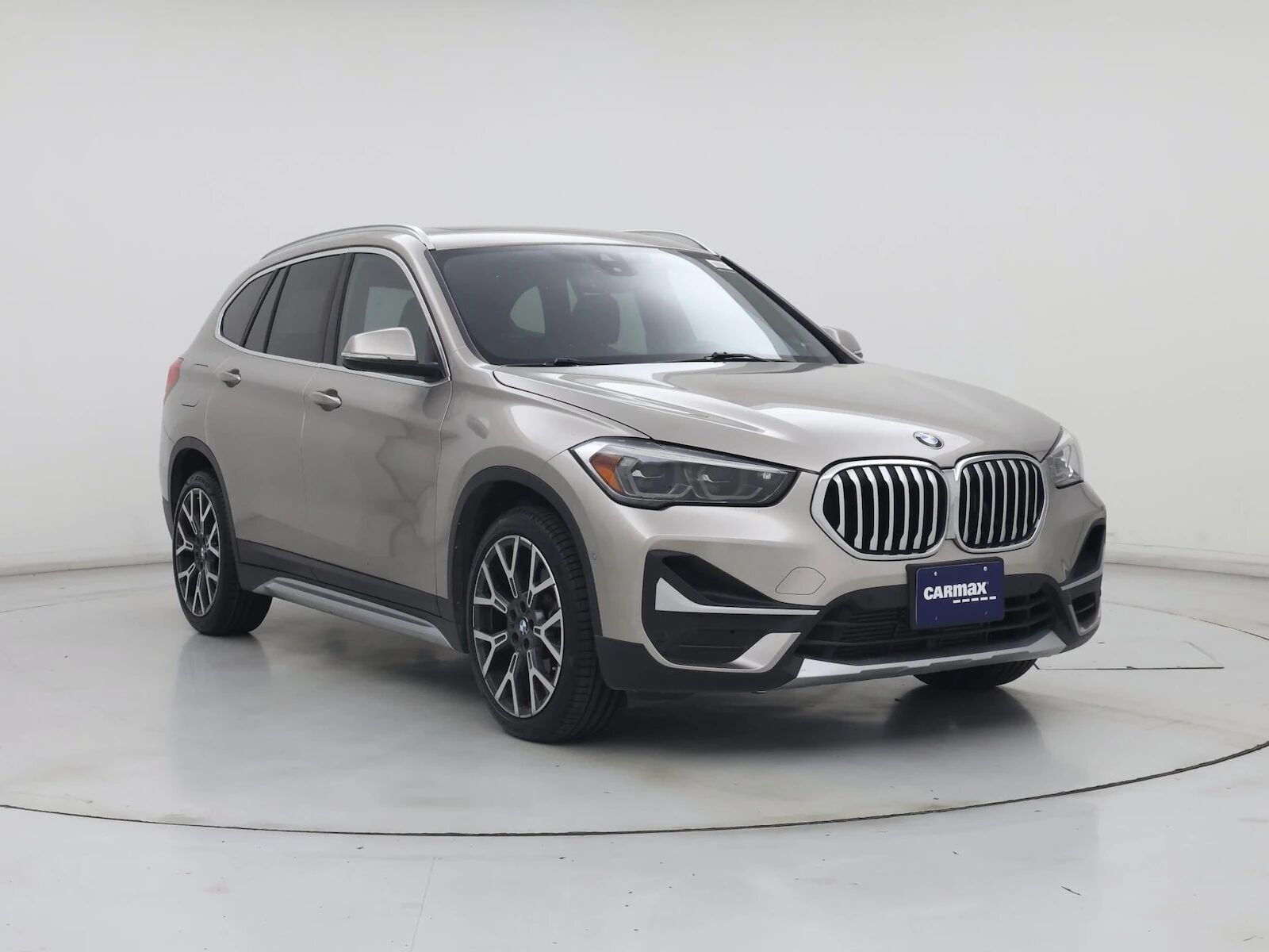 2022 BMW X1