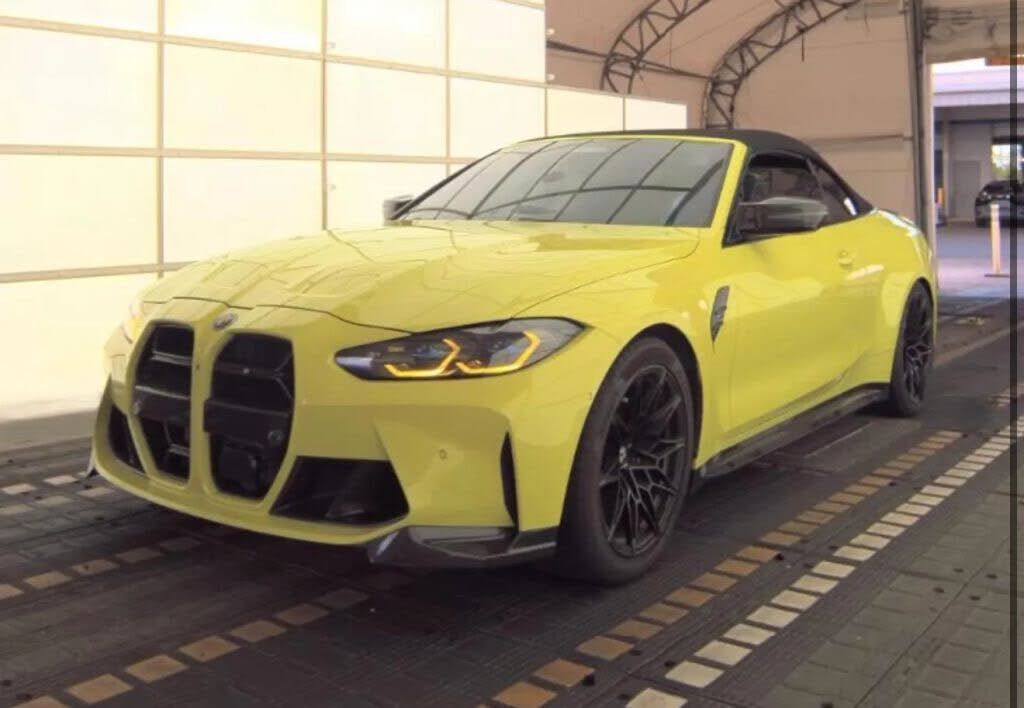 2022 BMW M4