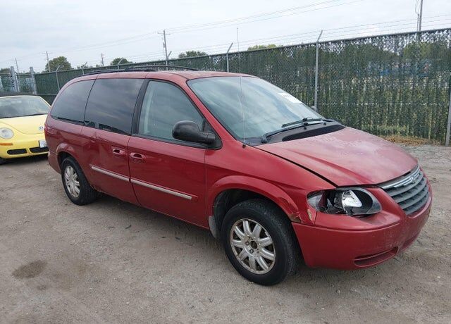 2007 CHRYSLER Town and Country