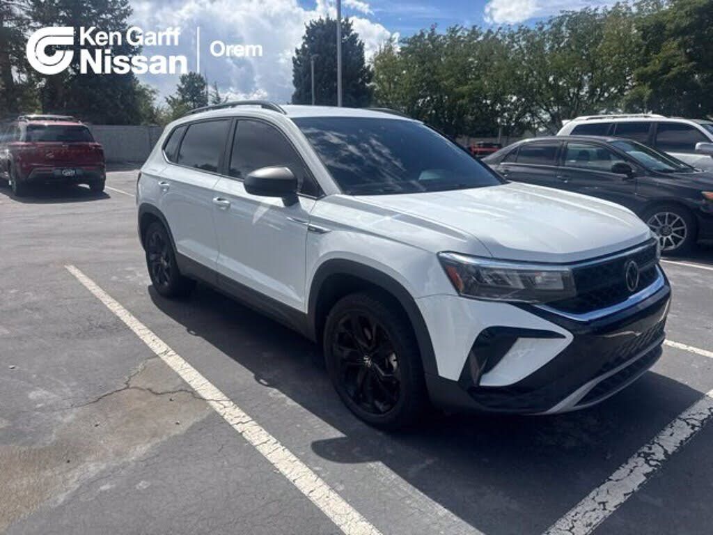 2023 VOLKSWAGEN Taos 4Motion
