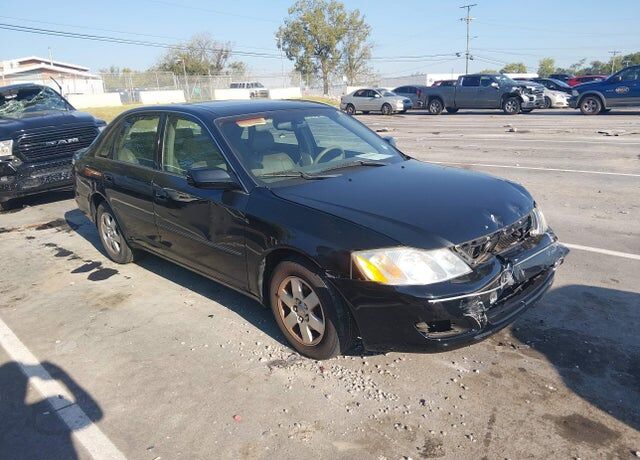2002 TOYOTA Avalon