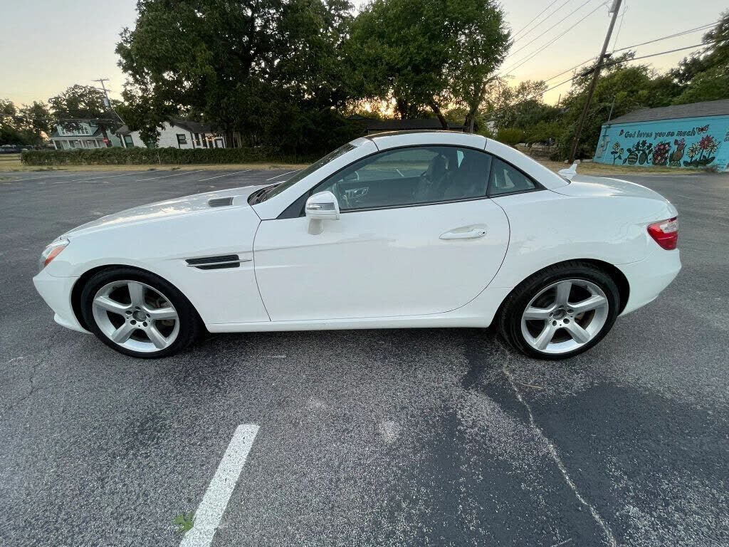 2015 Mercedes-Benz SLK-Class