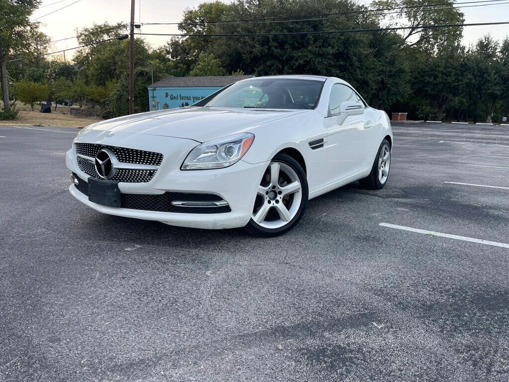 2015 MERCEDES-BENZ SLK-Class