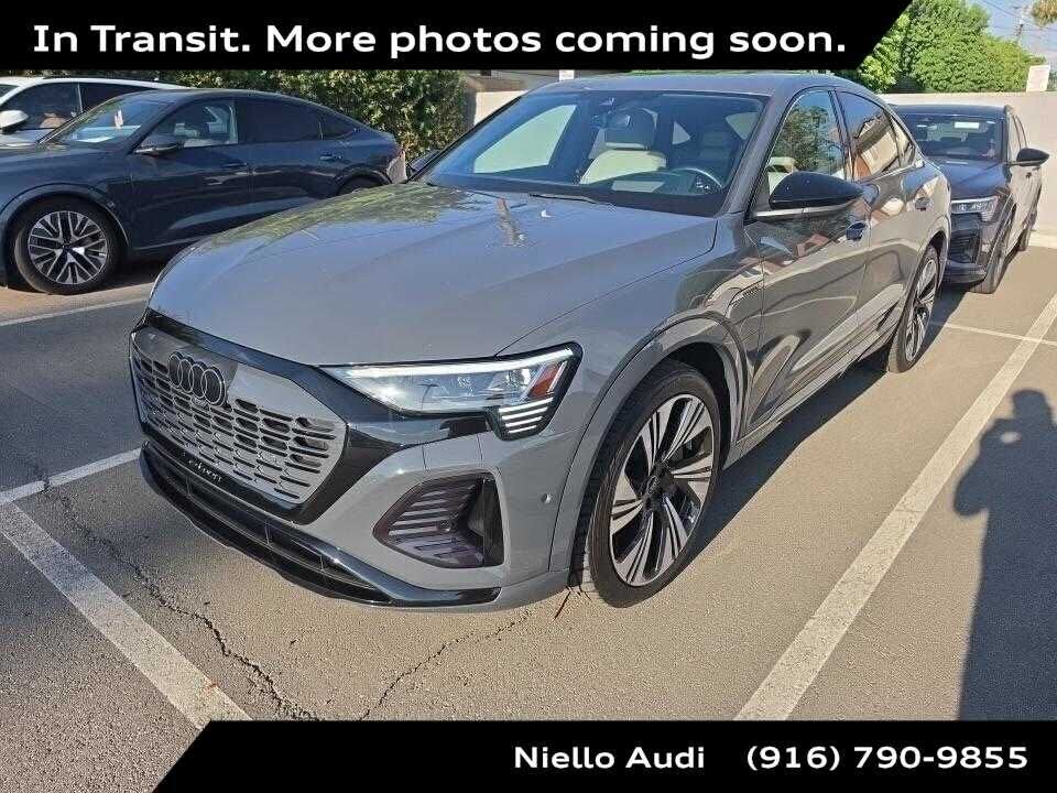 2024 AUDI Q8