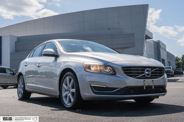 2016 VOLVO S60