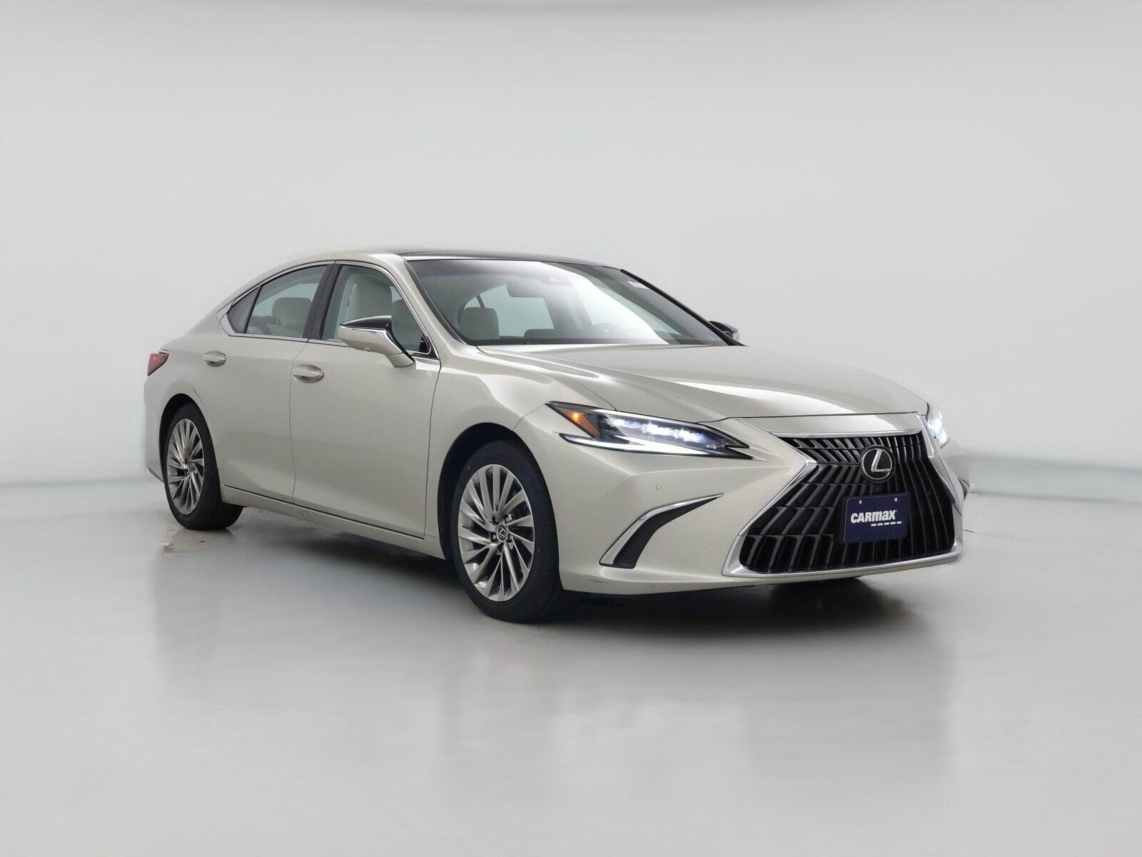 2022 LEXUS ES
