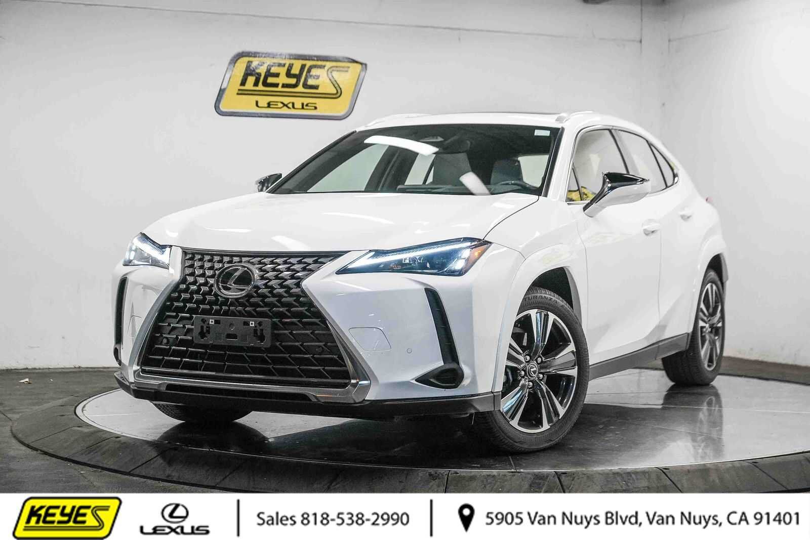 2026 LEXUS UX