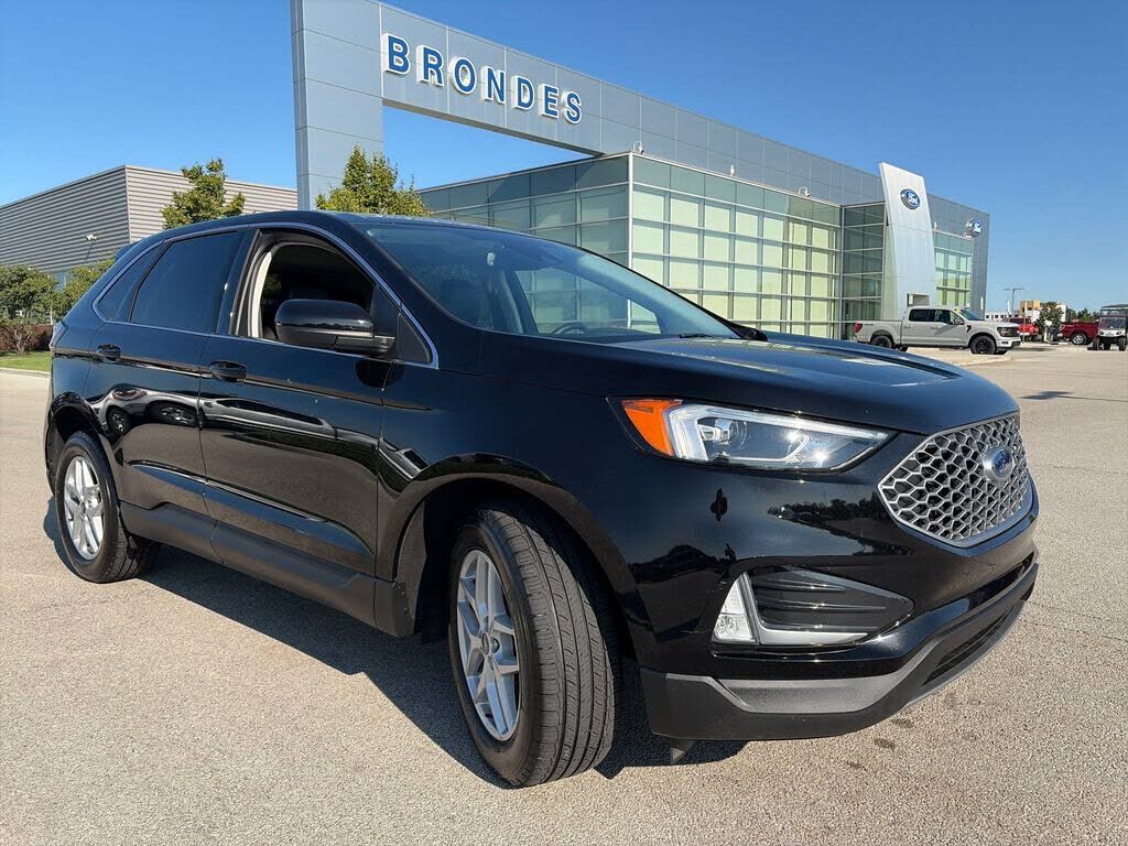 2024 FORD Edge